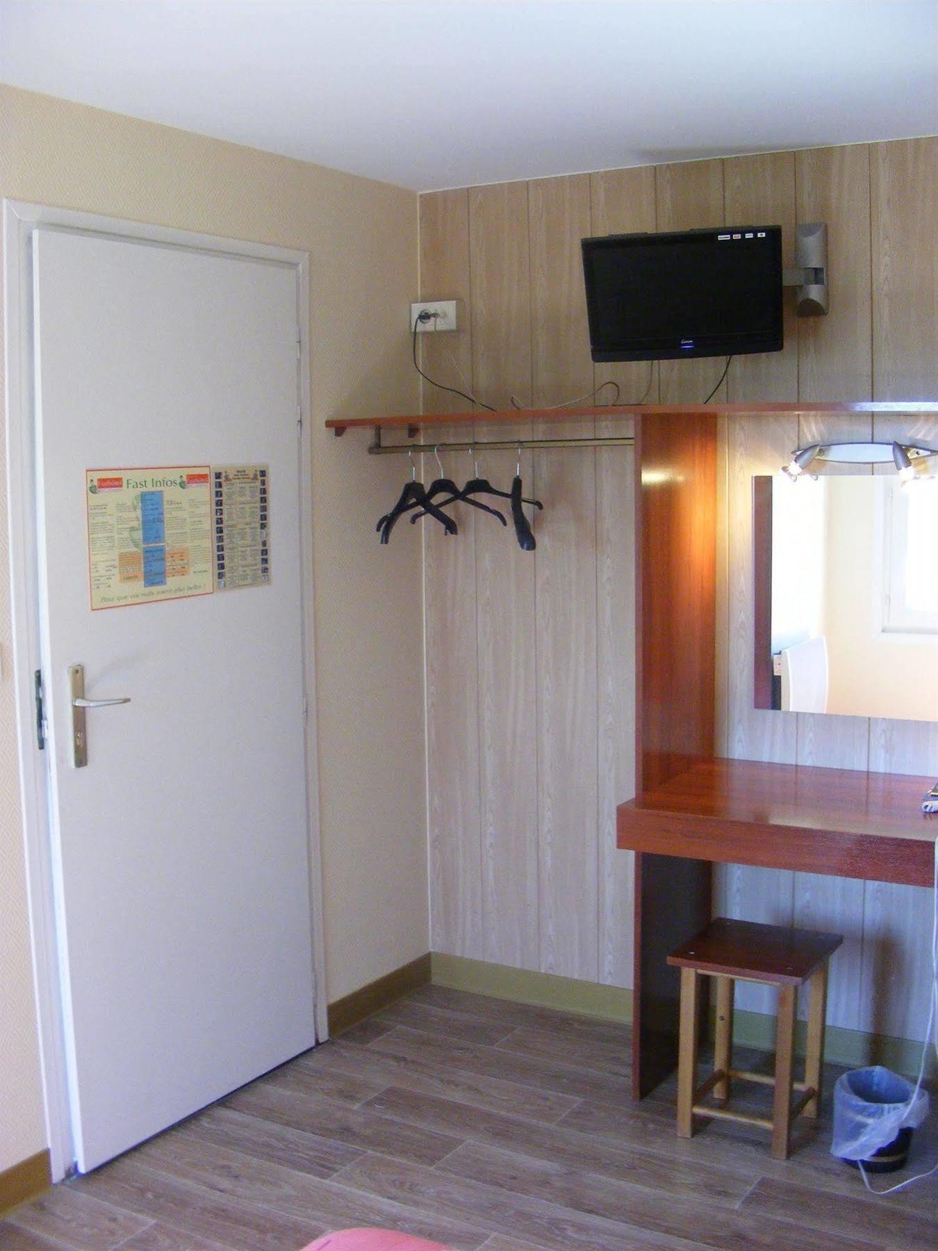 Fast Hotel Colmar Houssen Εξωτερικό φωτογραφία